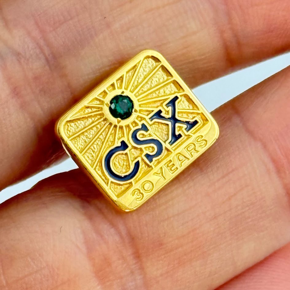CSX Transportation 30 Years Service Pin 10K GOLD Railroad Train CSX Transportation 30 Years Service Pin 10K GOLD Railroad Train