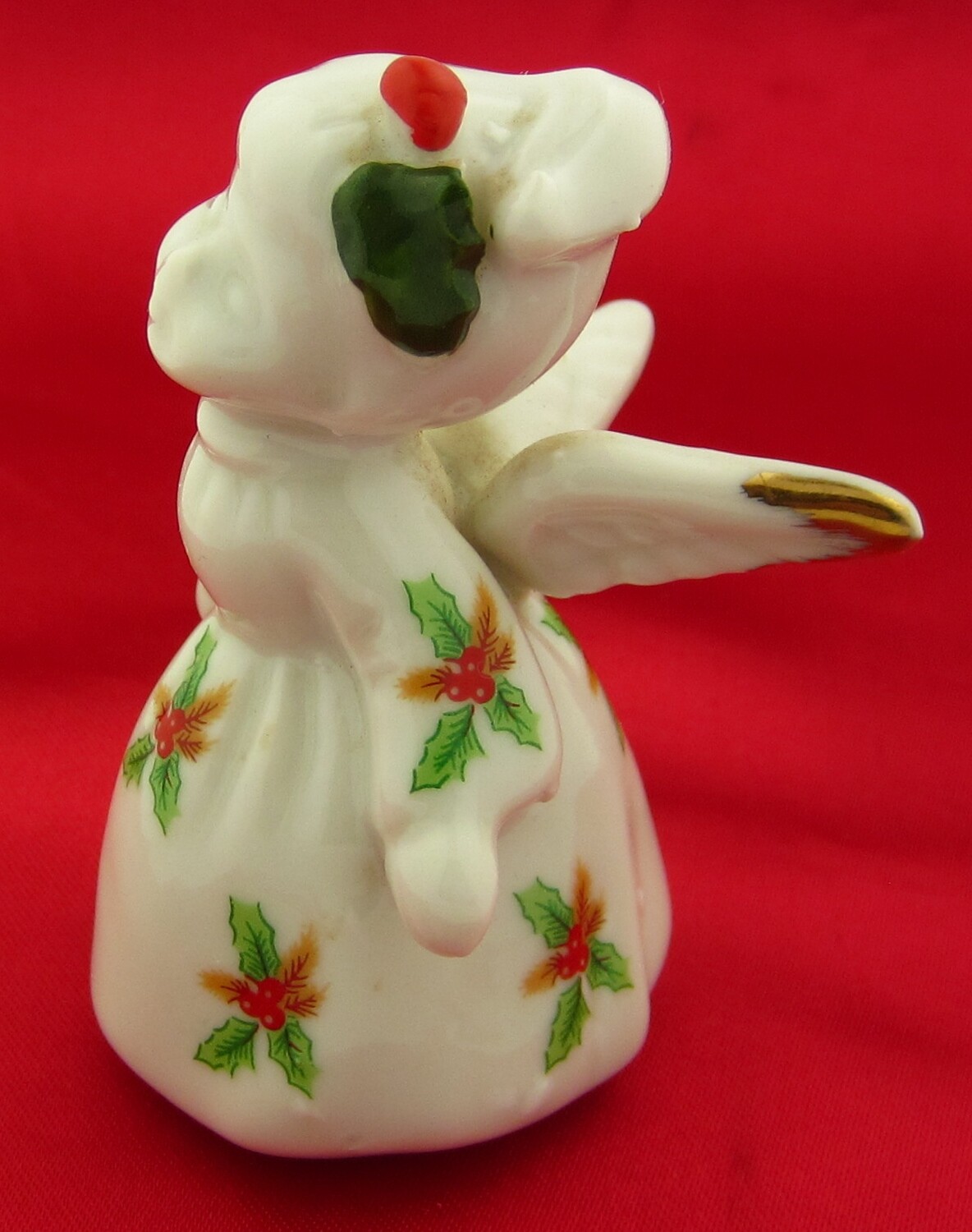 Vintage Enesco KISSING ANGEL With Gold Detailing Christmas Holly & Ivy Design Vintage Enesco KISSING ANGEL With Gold Detailing Christmas Holly & Ivy Design