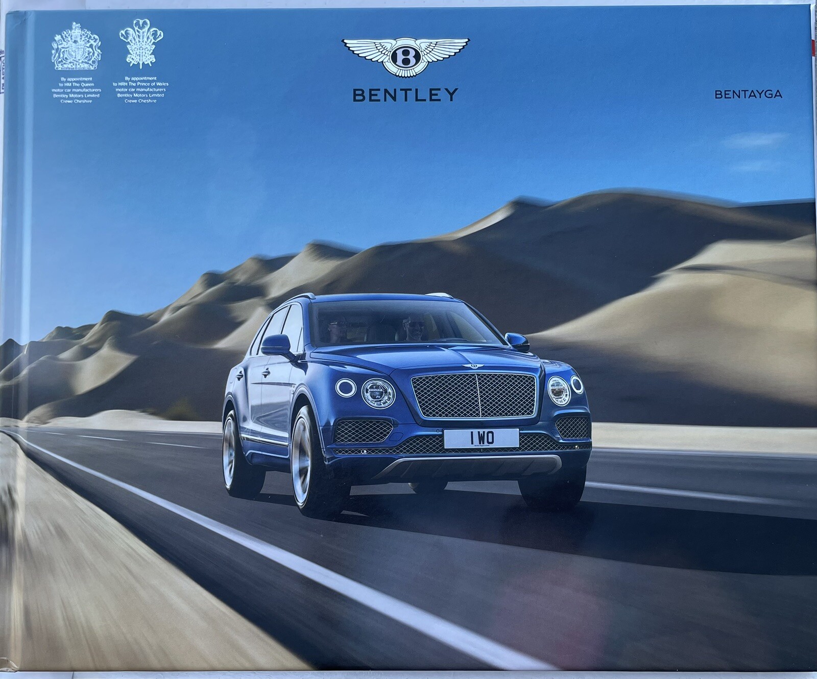BENTLEY OFFICIAL BENTAYGA SUV PREMIER PRESTIGE SALES BROCHURE 2016 USA EDITION. BENTLEY OFFICIAL BENTAYGA SUV PREMIER PRESTIGE SALES BROCHURE 2016 USA EDITION.