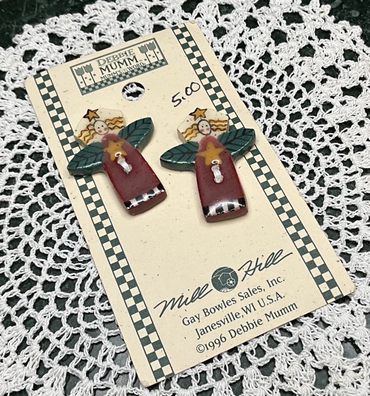 Vintage 1996 DEBBIE MUMM Ceramic Angel Buttons- Set of (2)- On Original Card-NOS Vintage 1996 DEBBIE MUMM Ceramic Angel Buttons- Set of (2)- On Original Card-NOS