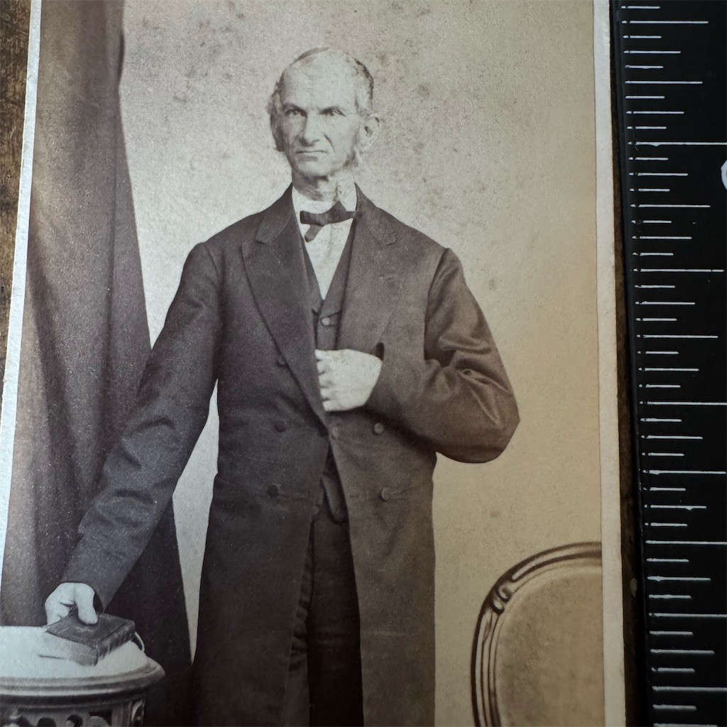 Antique CDV Albumen Photo Victorian Gentleman Portrait Philadelphia Bible Antique CDV Albumen Photo Victorian Gentleman Portrait Philadelphia Bible