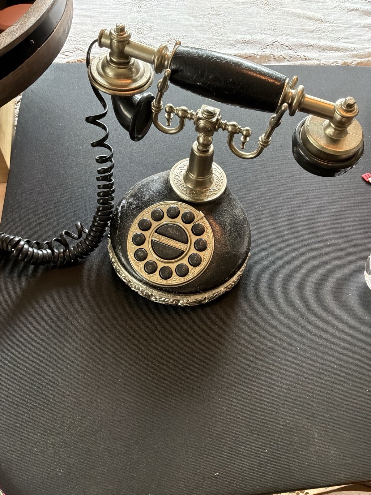 Vintage 1920s Replica Telephone Antique Brass Black Retro Push Button Desk Phone Vintage 1920s Replica Telephone Antique Brass Black Retro Push Button Desk Phone