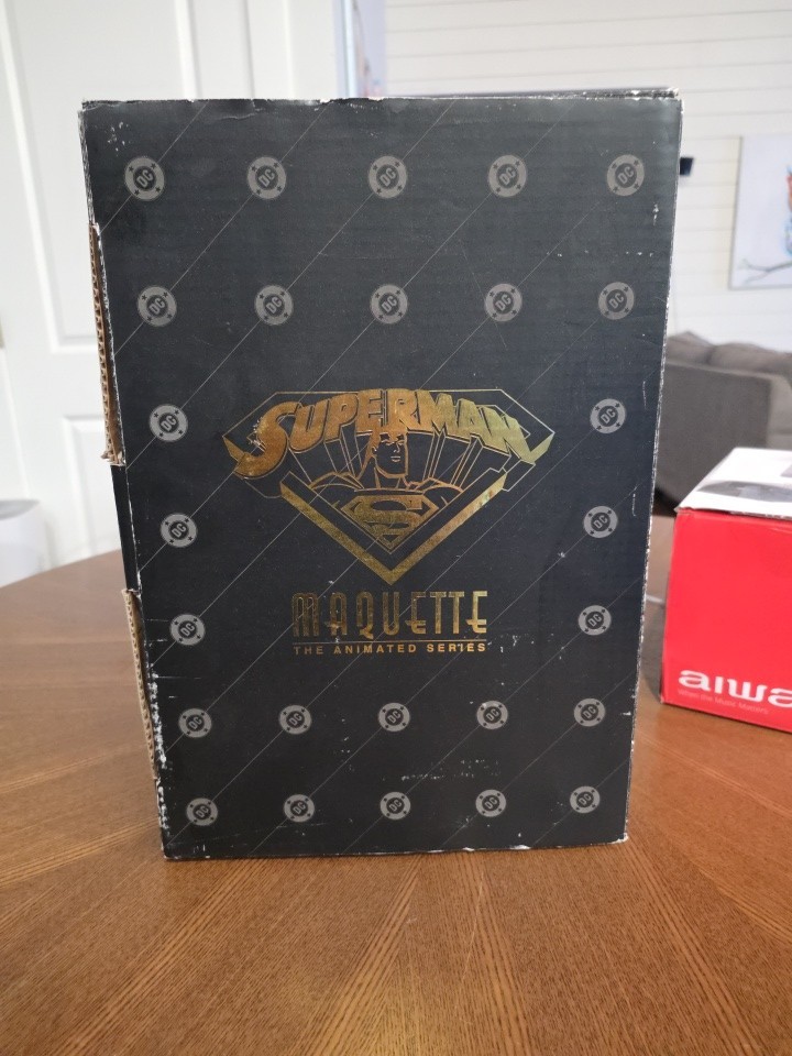 1997 DC SUPERMAN MAQUETTE THE ANIMATED TV SERIES DC COMICS STATUE 1997 DC SUPERMAN MAQUETTE THE ANIMATED TV SERIES DC COMICS STATUE