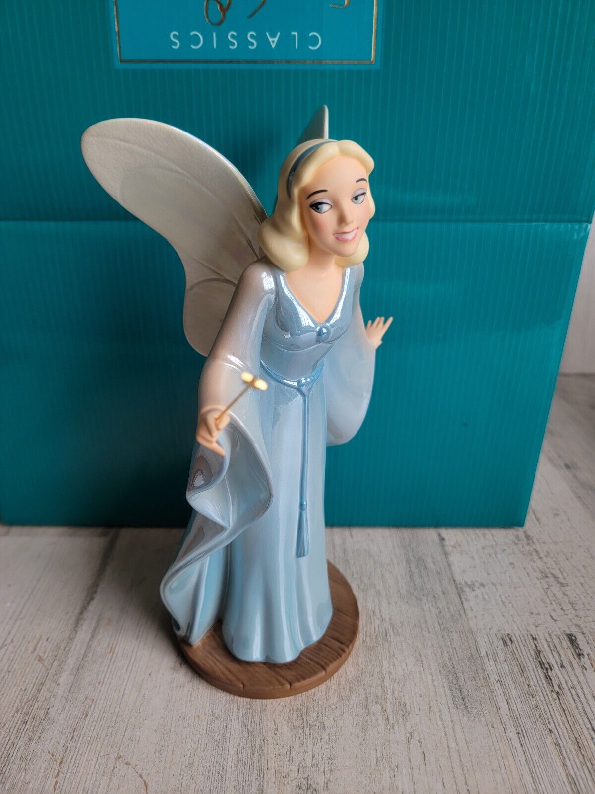 Walt Disney blue fairy making dreams come true Pinocchio 1997 sculpture collecti