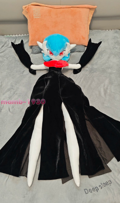 160cm Gardevoir Huge Plush Doll Cartoon Long Body Pillow Cushion Stuffed Gift 160cm Gardevoir Huge Plush Doll Cartoon Long Body Pillow Cushion Stuffed Gift