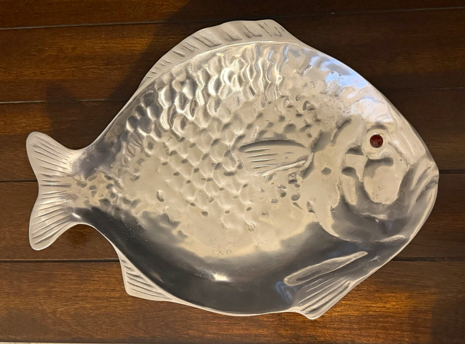 Vintage 1976 Arthur Court Aluminum Fish Platter Large 14" Carnelian Red Eye