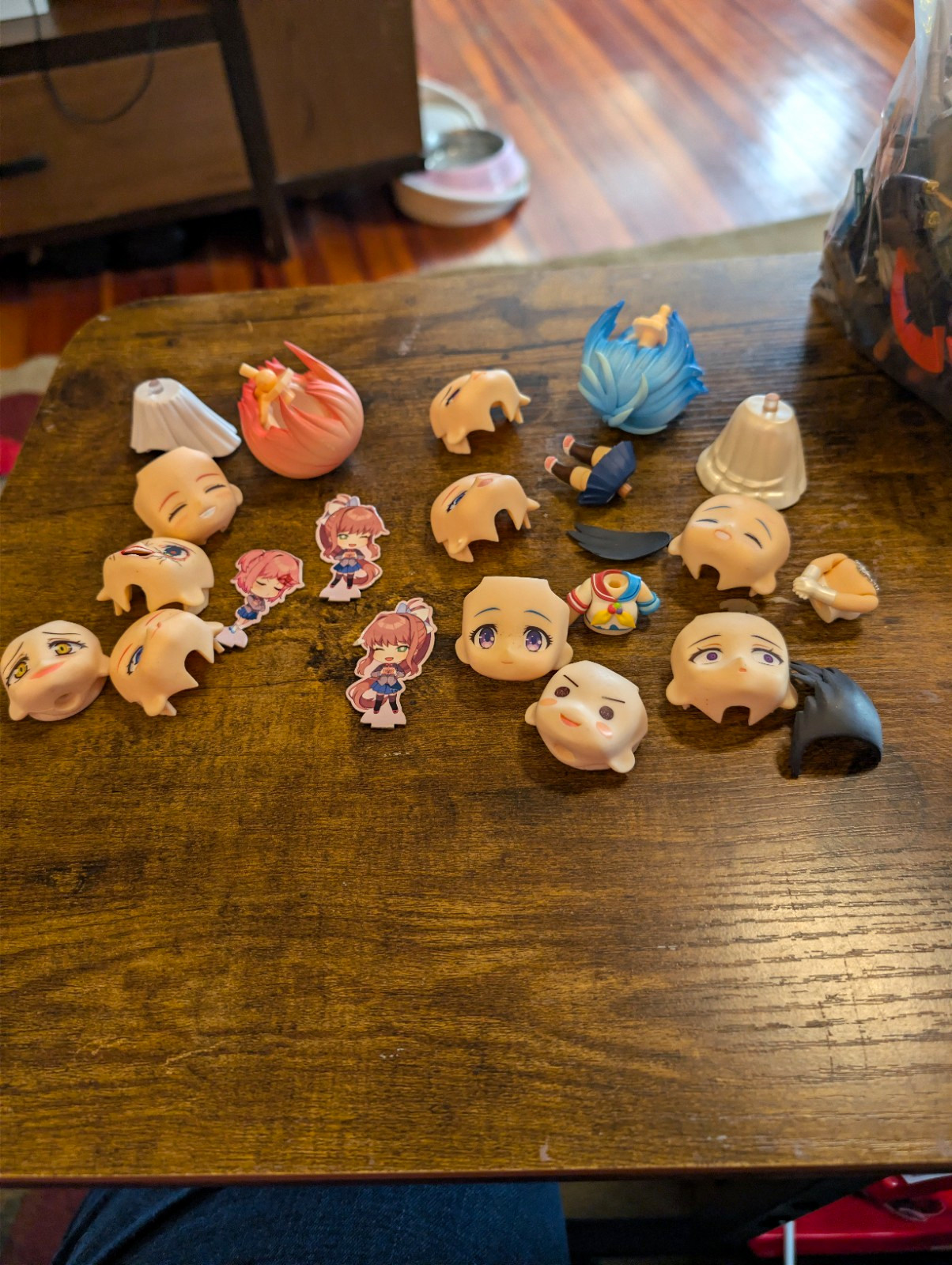 Nendoroid Parts Lot Chibi Faceplates Hair Accessories Custom Fodder Split Nendoroid Parts Lot Chibi Faceplates Hair Accessories Custom Fodder Split