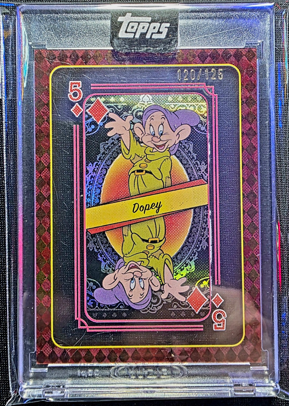 Topps 2025 Disney Dopey Snow White QH-39 Serial Numbered /125 Trading Card Topps 2025 Disney Dopey Snow White QH-39 Serial Numbered /125 Trading Card