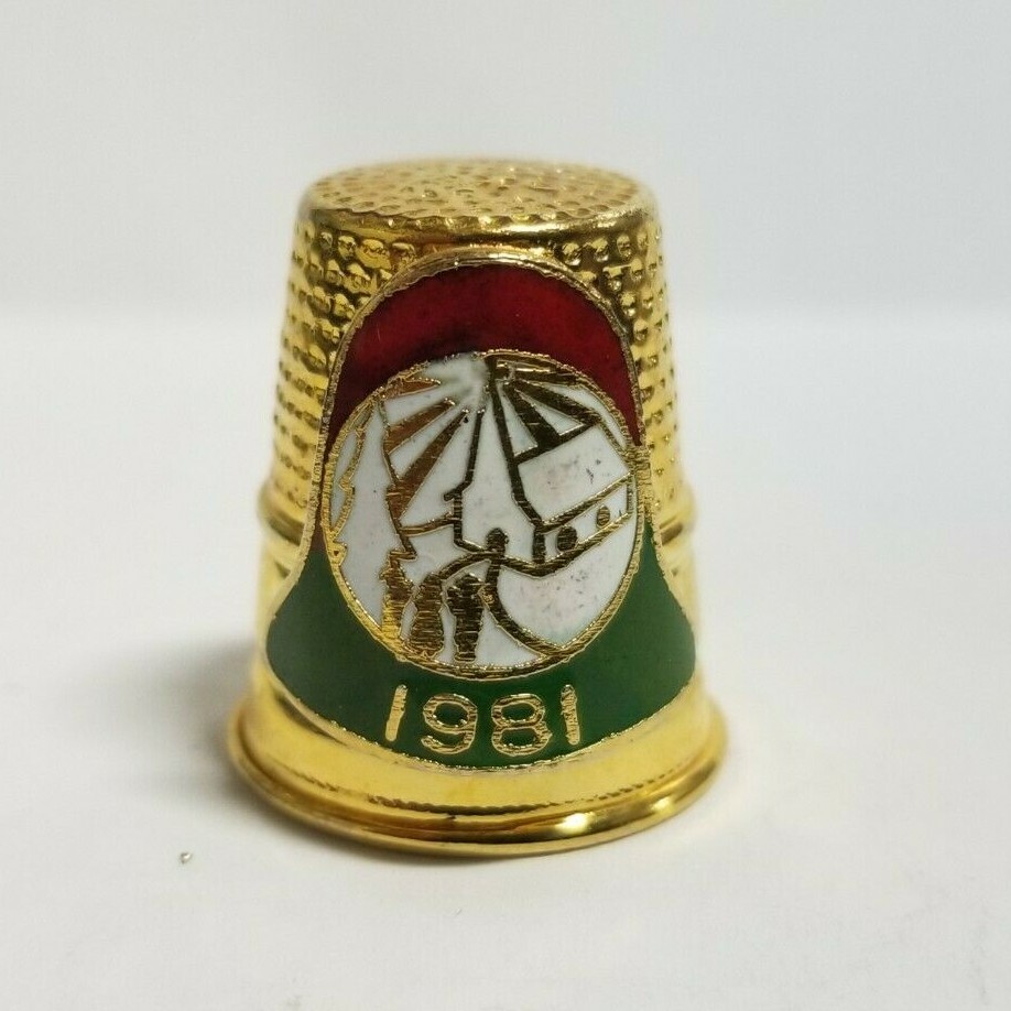 Vintage 1981 Lillian Vernon Church Thimble Vintage 1981 Lillian Vernon Church Thimble