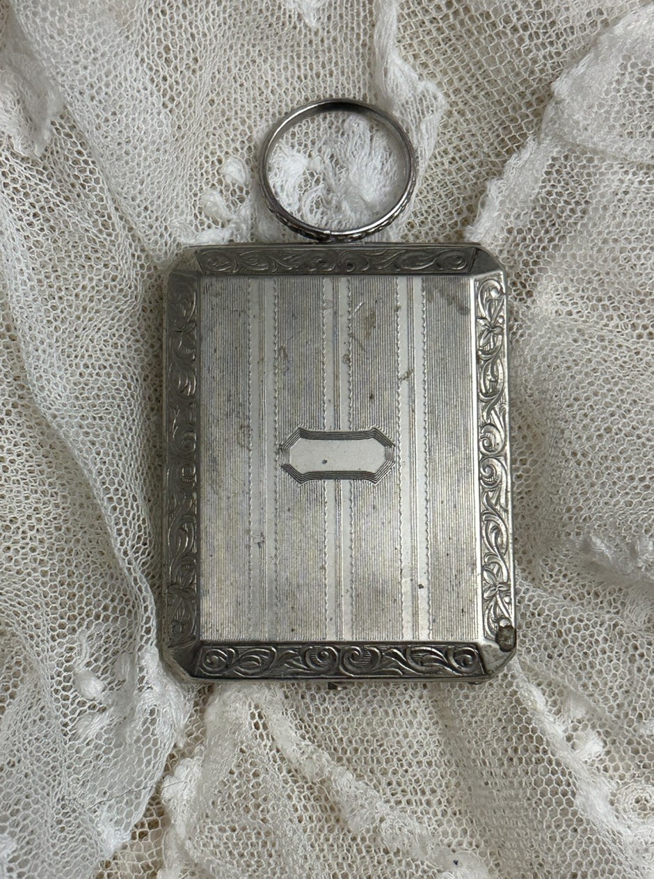 Antique 1920s Art Deco Silver Tone Dance Compact with Finger Ring Mirror & Puff