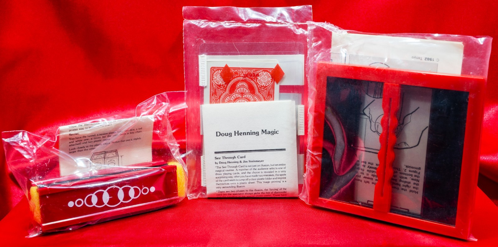 Tenyo Doug Henning See Through Card | Tunnel of Darkness | Wonder Window | BNIP Tenyo Doug Henning See Through Card | Tunnel of Darkness | Wonder Window | BNIP
