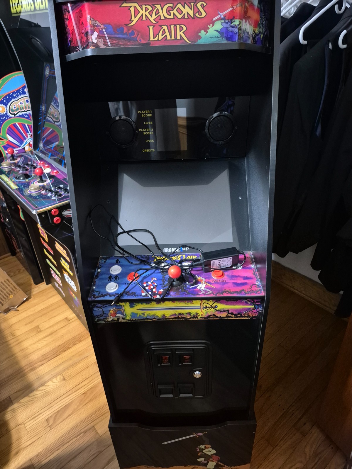 Arcade1up Rare Dragon's Lair w/ Matching Riser & Lighted Marquee Arcade1up Rare Dragon's Lair w/ Matching Riser & Lighted Marquee