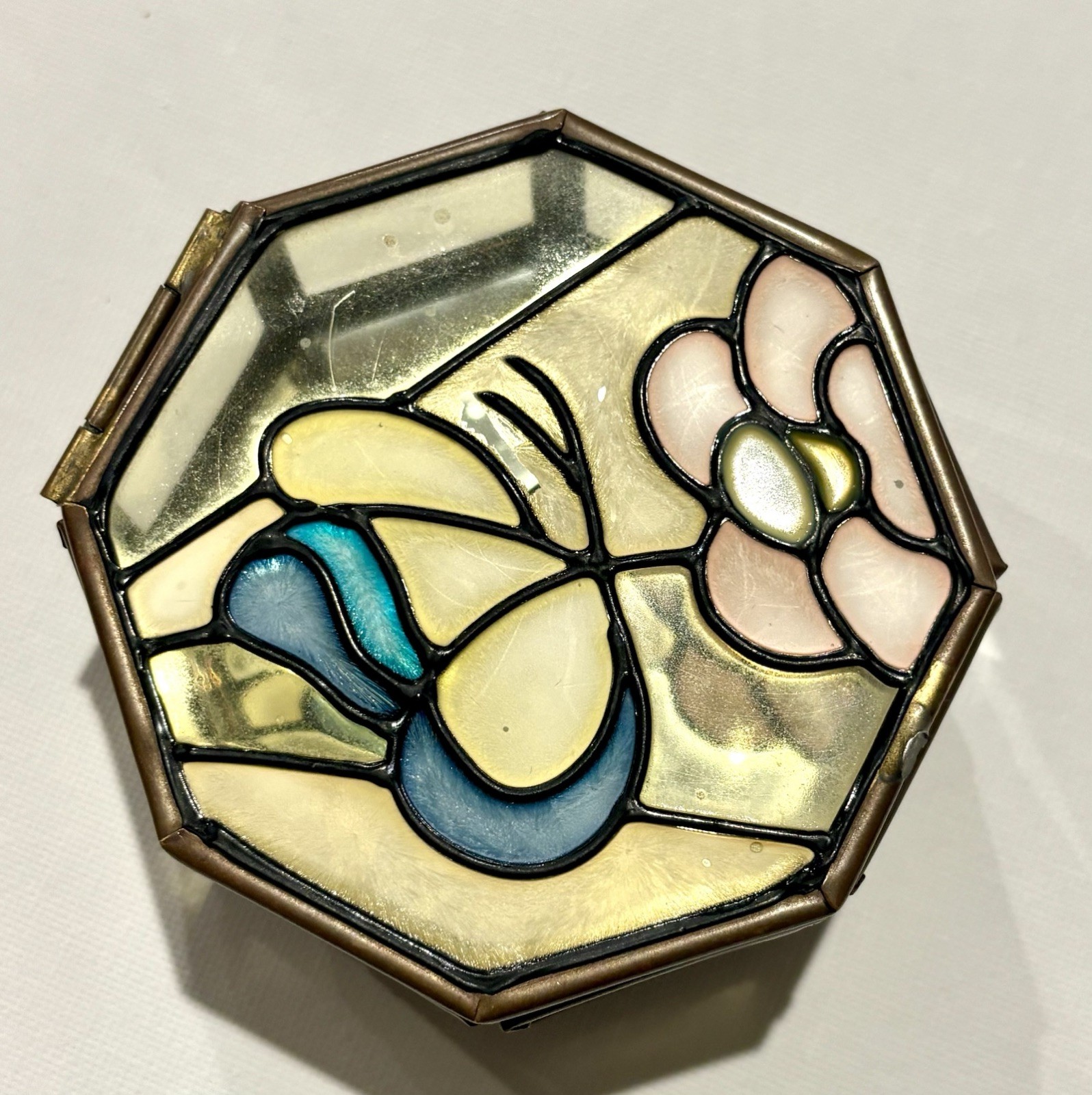 Vintage Hand Crafted Glass Mirror Trinket Box Brass 3” Vintage Hand Crafted Glass Mirror Trinket Box Brass 3”