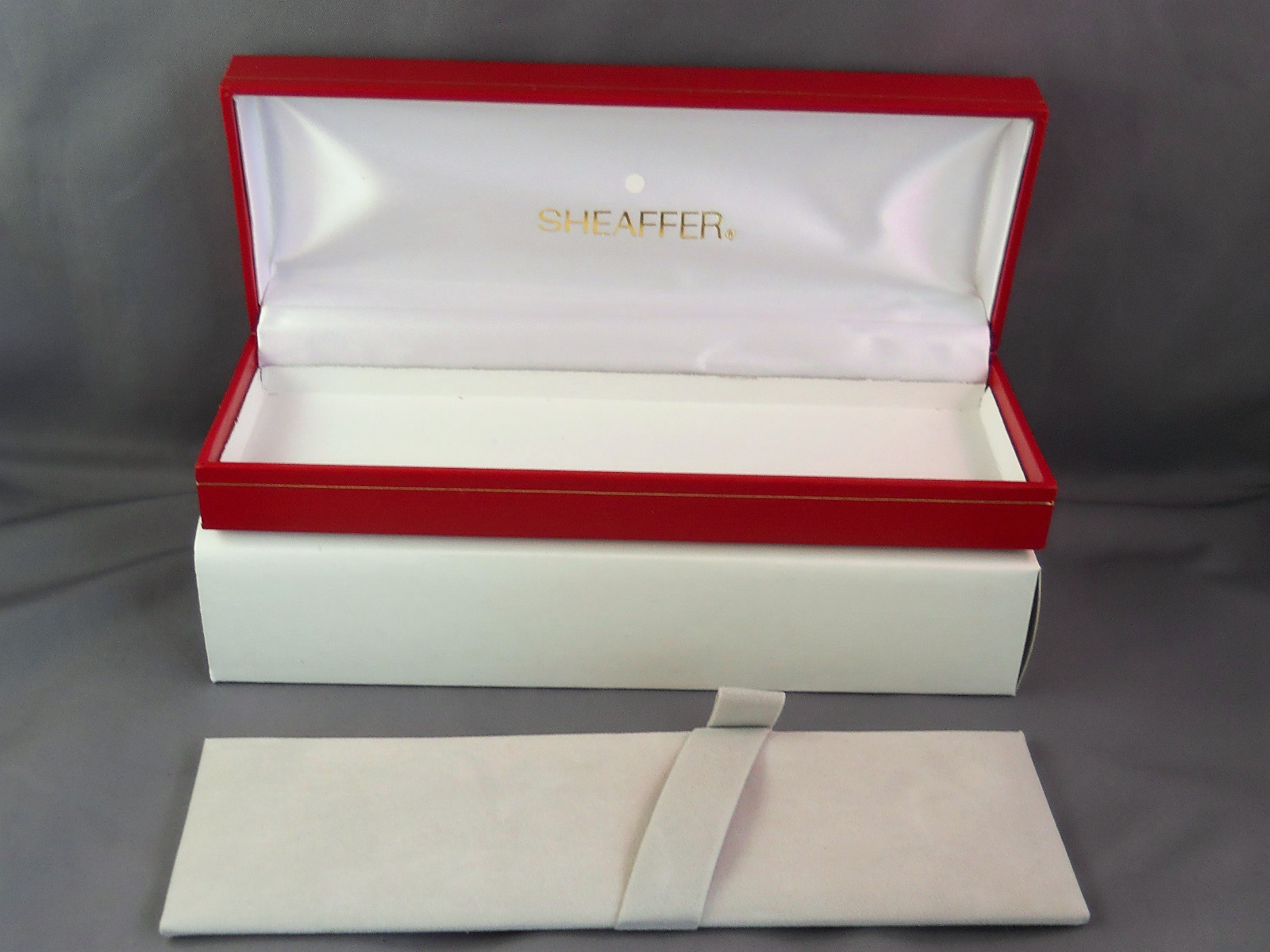 Sheaffer vintage Set or single pen box--red--new old stock Sheaffer vintage Set or single pen box--red--new old stock