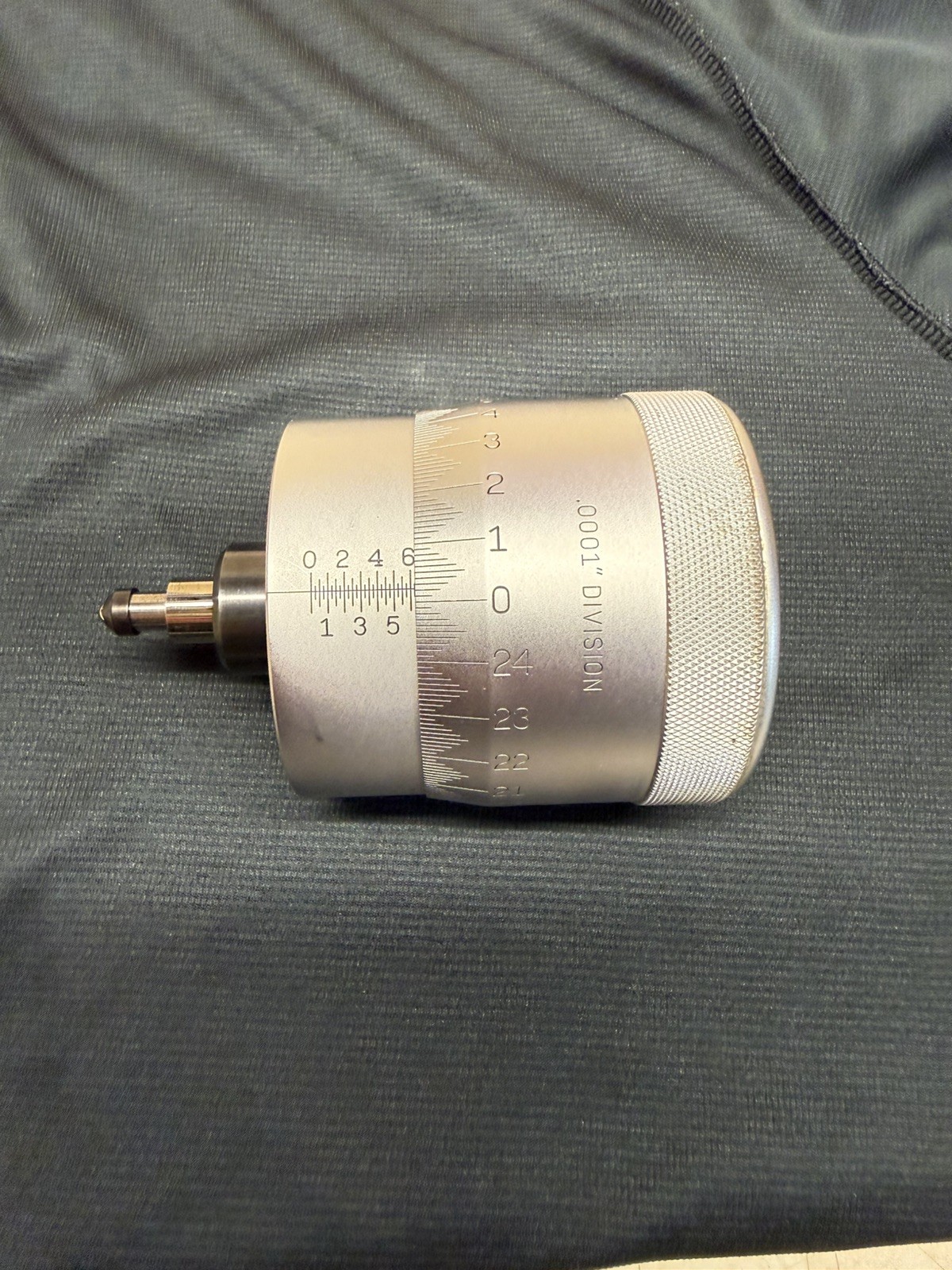 L.S.Starrett No.T461 .0001" Division.