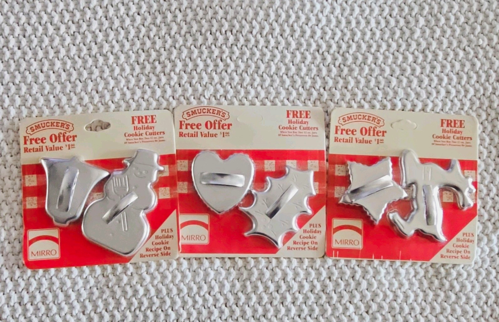 Vintage Vintage Smucker's Mirro Aluminum Holiday Cookie Cutters Set of 6 - NOS Vintage Vintage Smucker's Mirro Aluminum Holiday Cookie Cutters Set of 6 - NOS