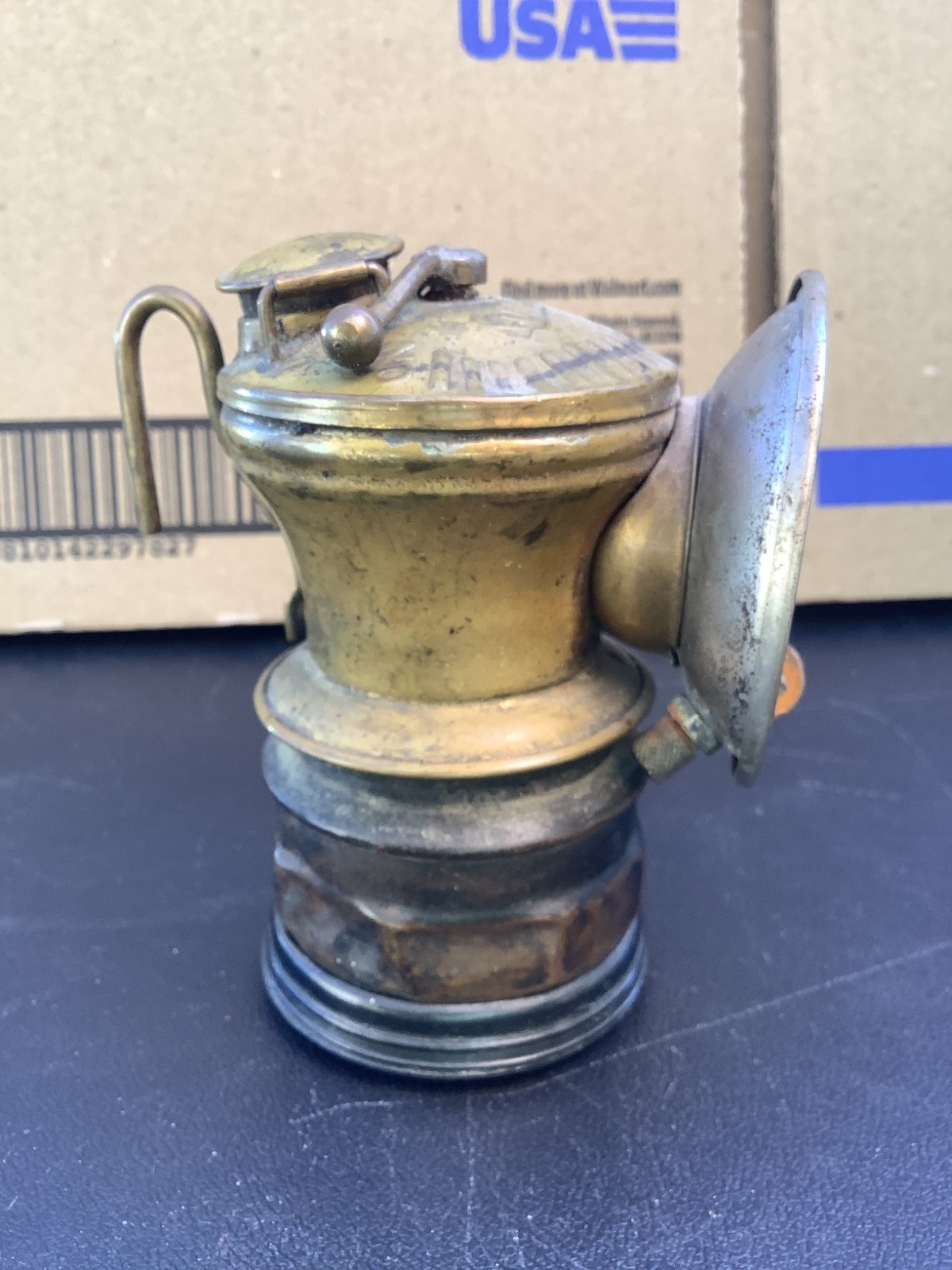 Vintage Bumper Grip AUTO LITE Carbide Mining Lamp w/ Universal Lamp Vintage Bumper Grip AUTO LITE Carbide Mining Lamp w/ Universal Lamp