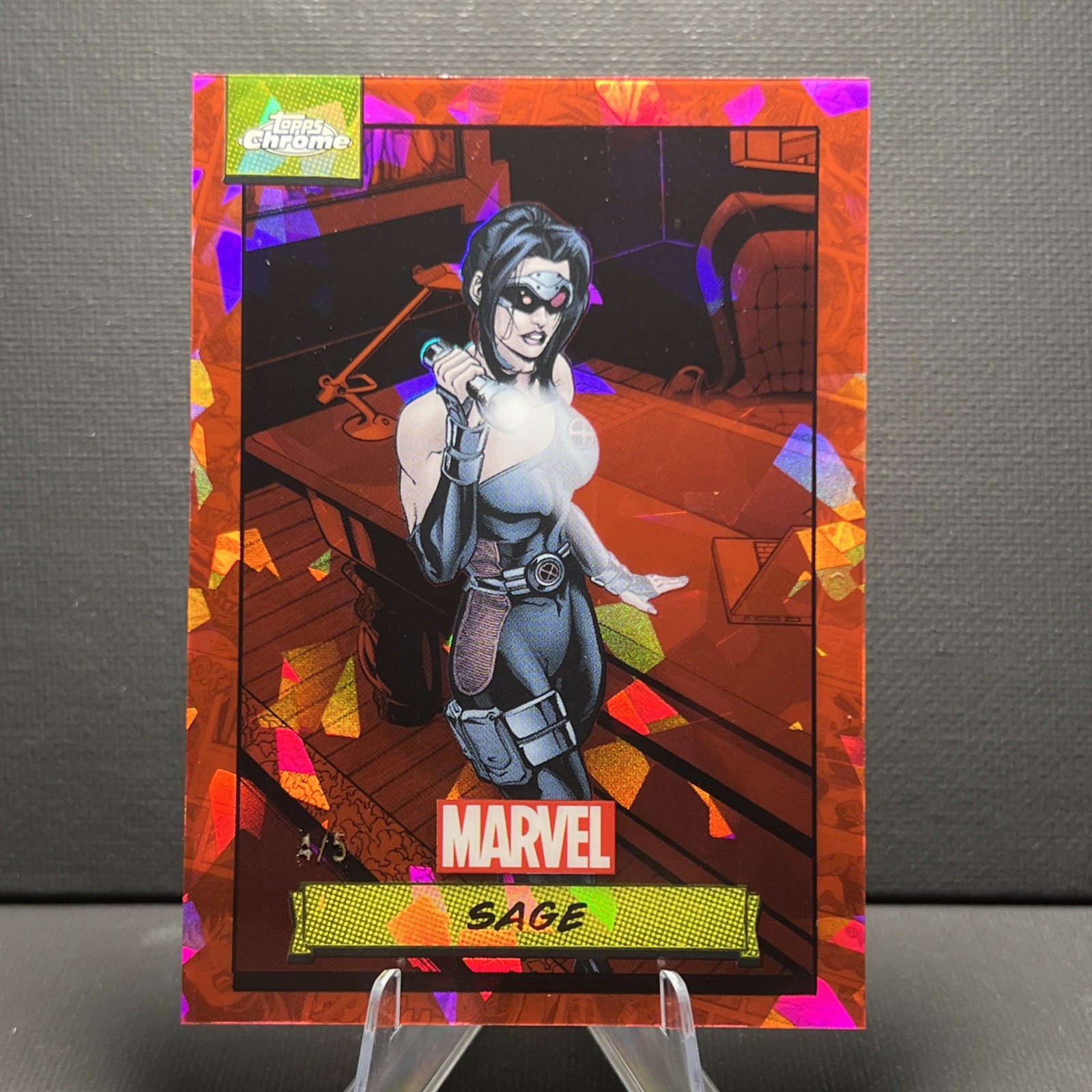 2025 Topps Chrome Marvel Sapphire Sage Red Sapphire 4/5 2025 Topps Chrome Marvel Sapphire Sage Red Sapphire 4/5