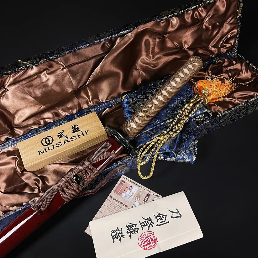 Musashi Gold Collection Yamata No Orochi Hand Forged 1095 Carbon Steel Sword Musashi Gold Collection Yamata No Orochi Hand Forged 1095 Carbon Steel Sword