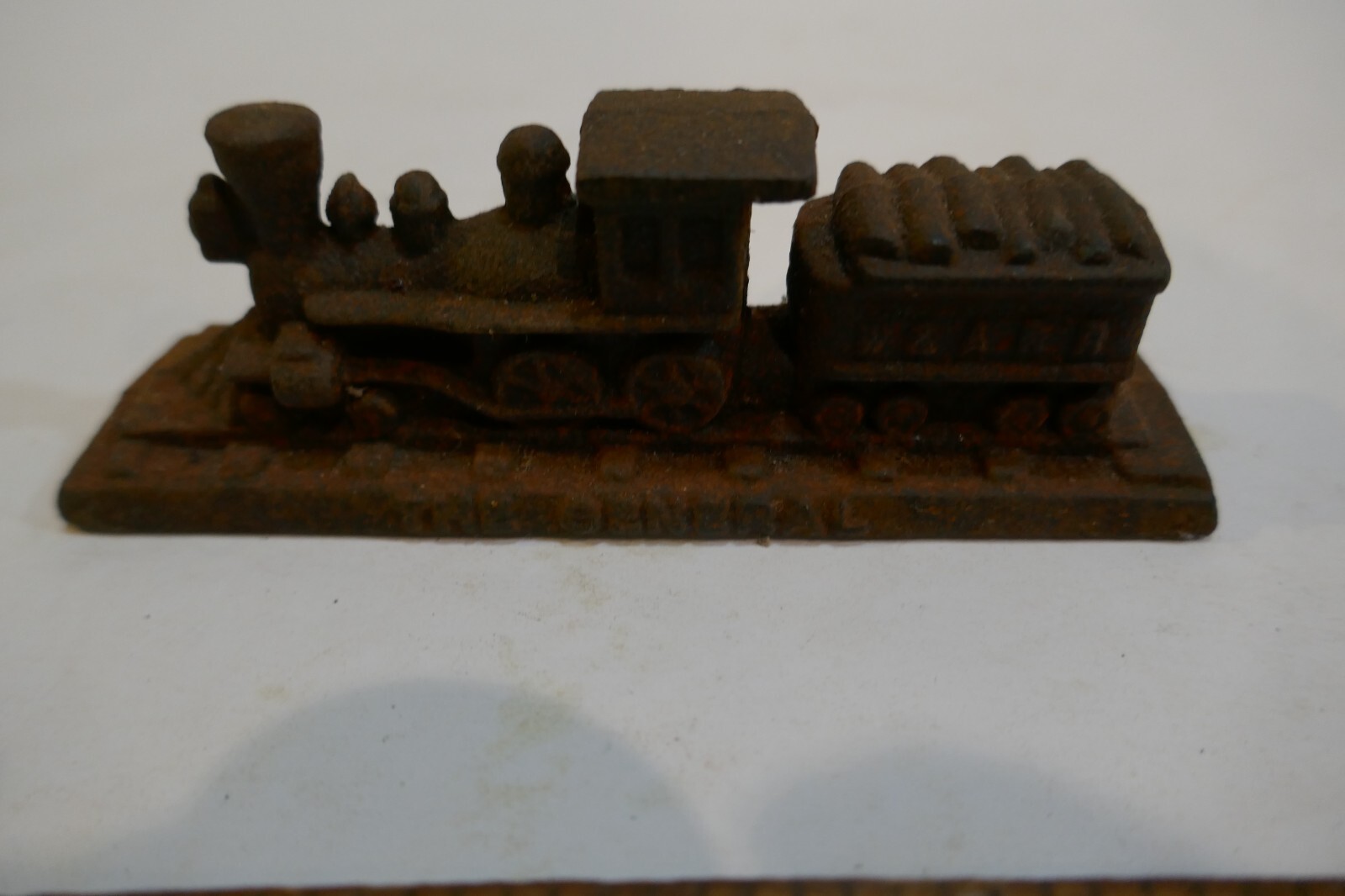 Vintage Cast Iron - Civil War "The General" Train Locomotive Paperweight - GUC Vintage Cast Iron - Civil War "The General" Train Locomotive Paperweight - GUC