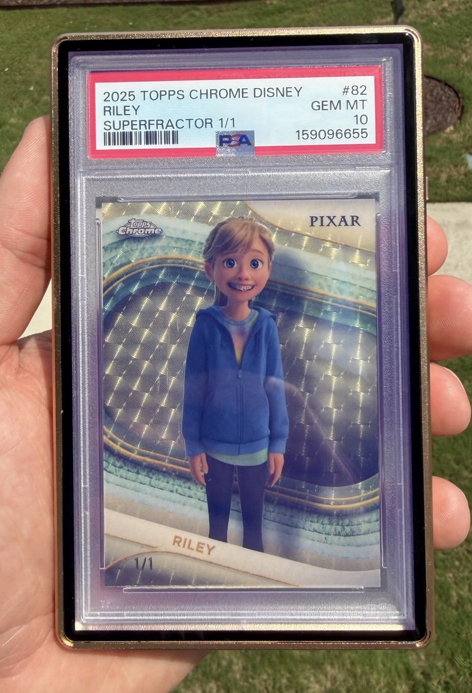 Topps 2025 Topps Chrome Disney Pixar Riley #82 Superfractor 1/1 Card Topps 2025 Topps Chrome Disney Pixar Riley #82 Superfractor 1/1 Card