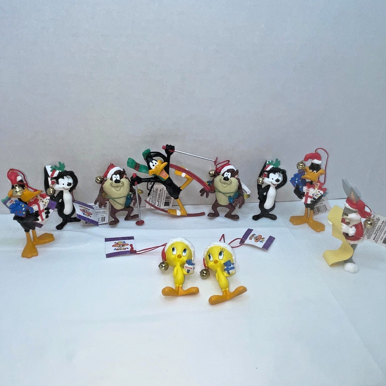Vintage 1996 Looney Tunes Christmas Ornaments Lot of 10 Warner Bros Tags Vintage 1996 Looney Tunes Christmas Ornaments Lot of 10 Warner Bros Tags
