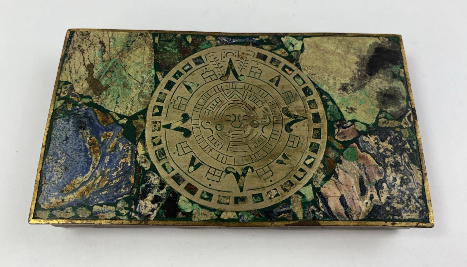 Vtg Mexican Brass Crushed Stone Mosaic Aztec Sun Calendar Wood Lined Box 7.5" Vtg Mexican Brass Crushed Stone Mosaic Aztec Sun Calendar Wood Lined Box 7.5"