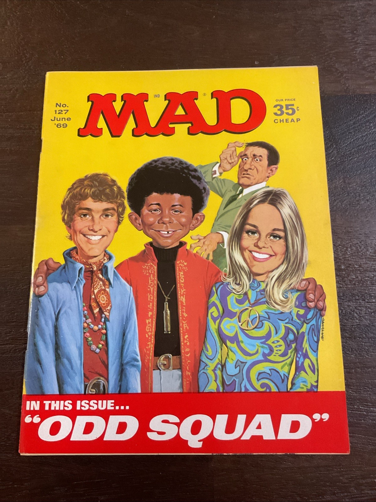 HIGH GRADE Vintage MAD Magazine 127 June 1969 VF The Mid Squad, Bullitt Parodies HIGH GRADE Vintage MAD Magazine 127 June 1969 VF The Mid Squad, Bullitt Parodies