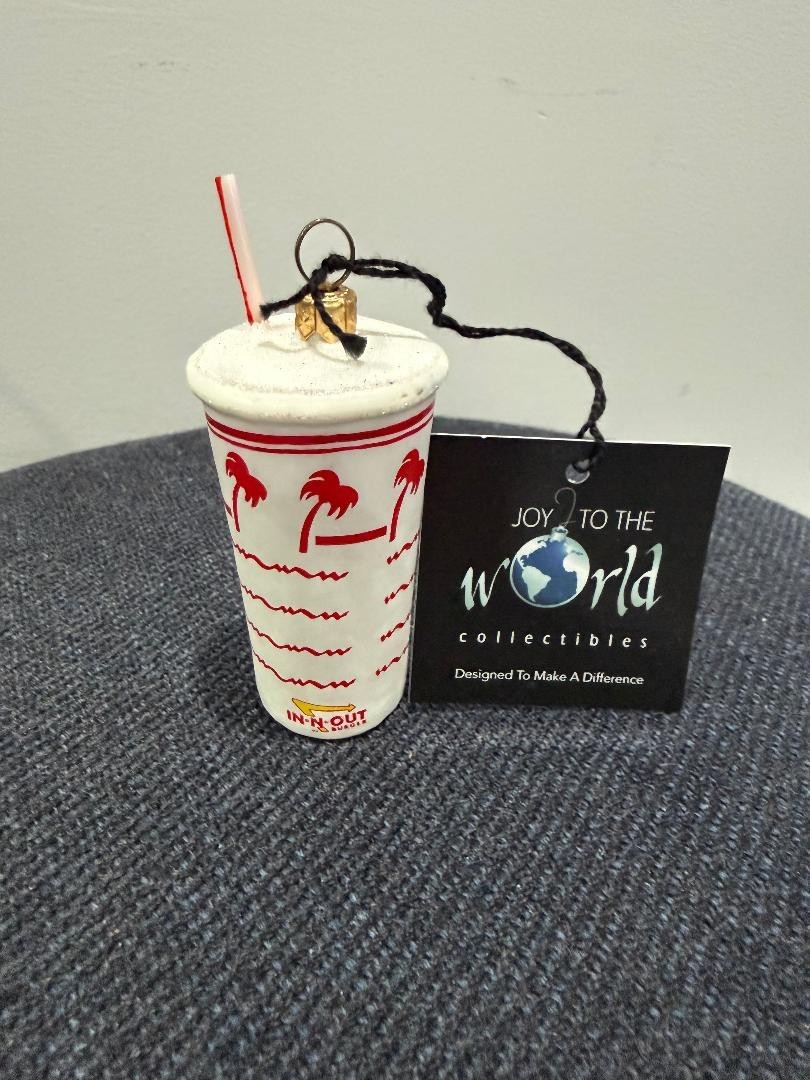 VERY RARE.  In N Out Burger Drink Cup Glass Ornament. Made in Poland.  2011