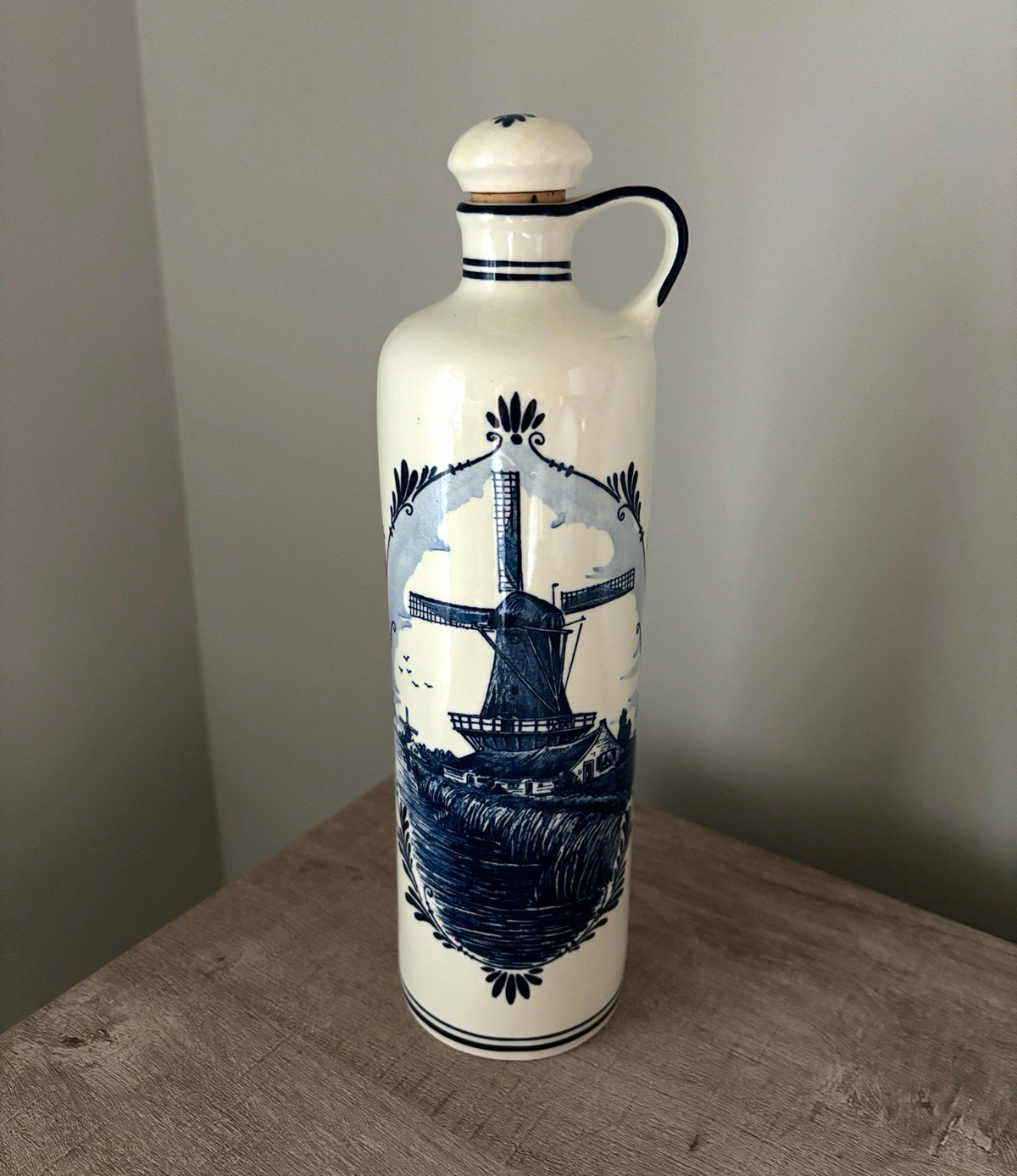 Vintage BOLS Delft Blue Holland Windmill Ceramic Genever Bottle Decanter Cork Vintage BOLS Delft Blue Holland Windmill Ceramic Genever Bottle Decanter Cork