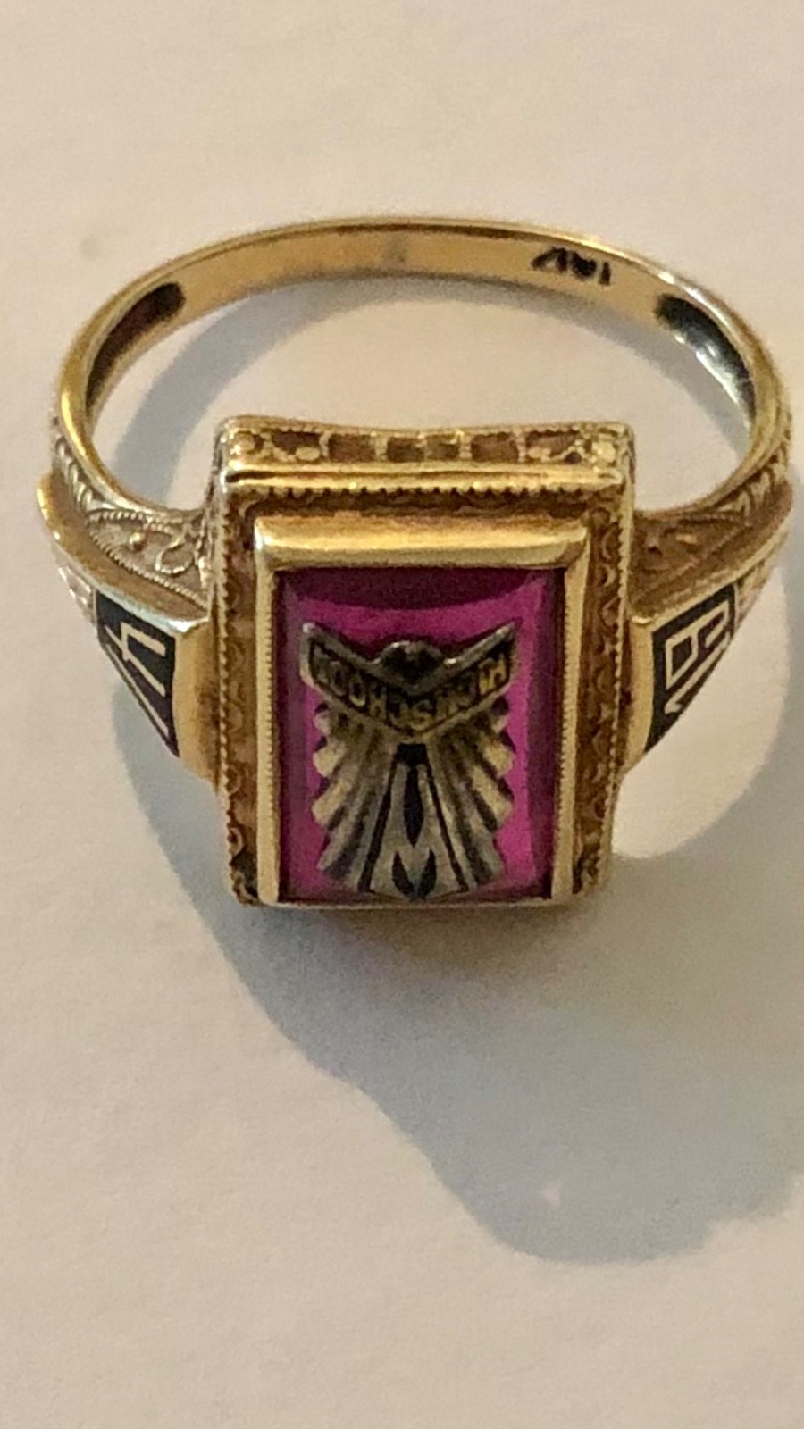 1941 Stunning real Gold Ring 1941 John Burroughs high school Burbank CA. 1941 Stunning real Gold Ring 1941 John Burroughs high school Burbank CA.