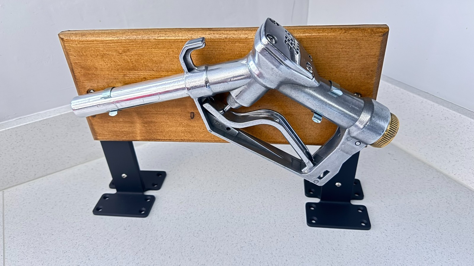 Vintage Self 2000 Fuel Pump Nozzle - Fully Restored on Display Mount Vintage Self 2000 Fuel Pump Nozzle - Fully Restored on Display Mount