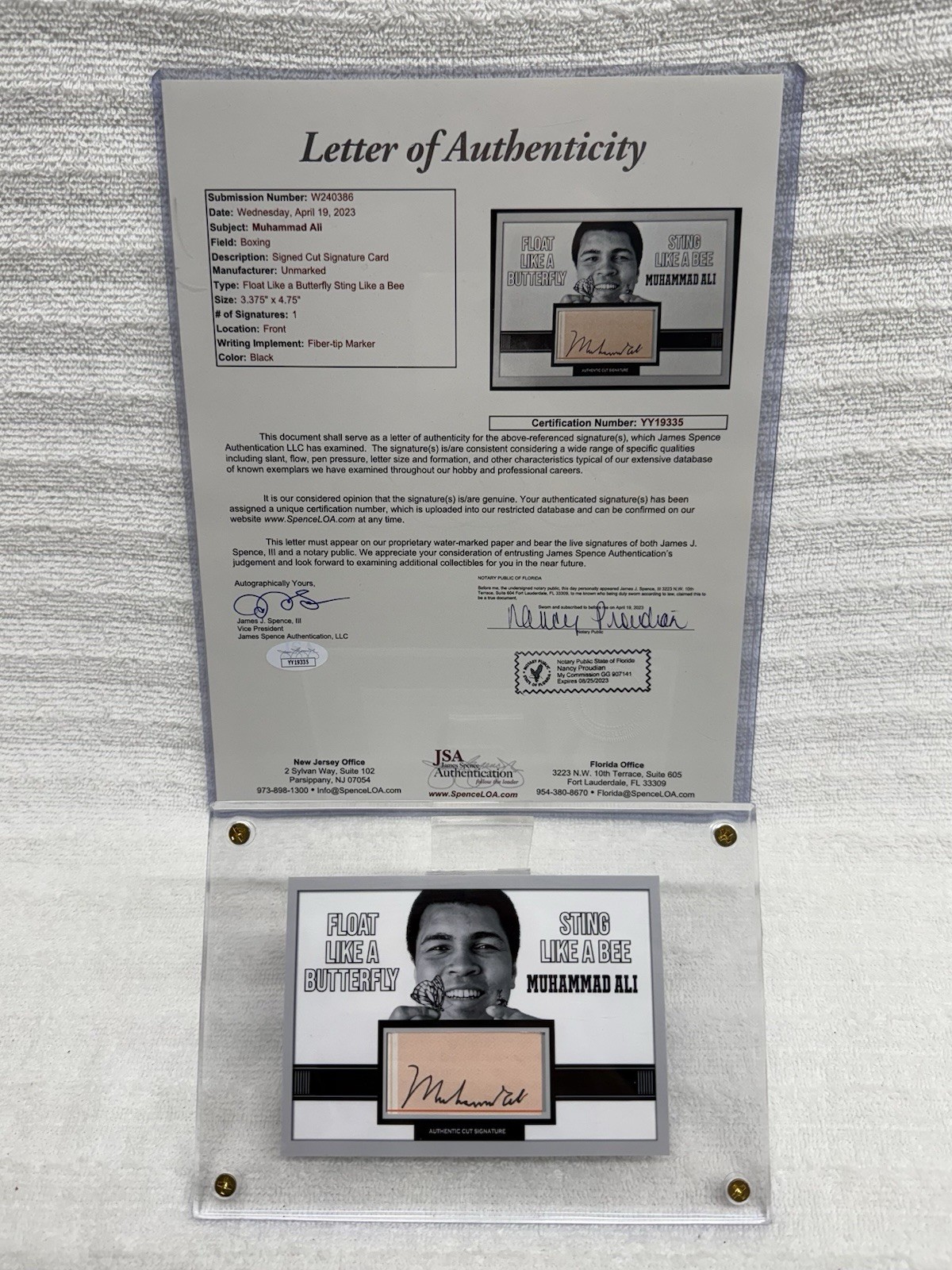 Muhammad Ali Signed Autographed "Float Like A Butterfly" "Sting Like A Bee" COA