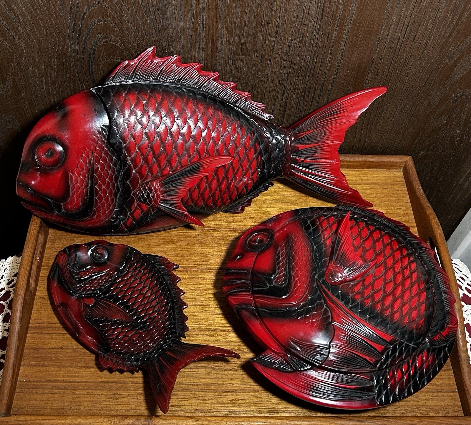 5 PC Antique Japanese Red Lacquer Wood Fish Boxes Handcrafted Japan Lacquerware 5 PC Antique Japanese Red Lacquer Wood Fish Boxes Handcrafted Japan Lacquerware