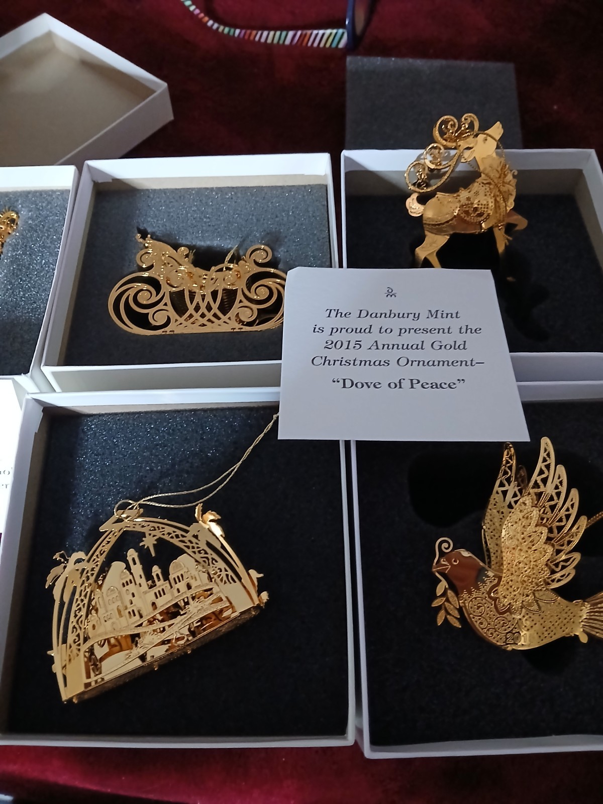Danbury Mint Gold Plated 2004 Christmas Ornament DASHING REINDEER  7