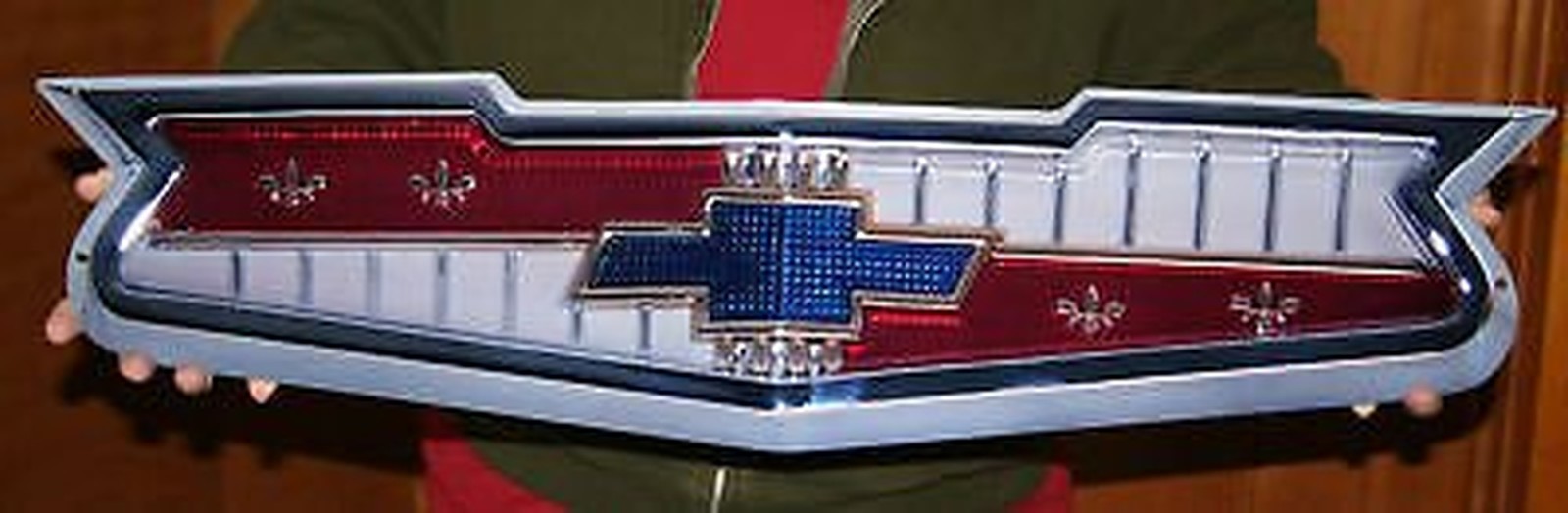 1956-1957 GM Chevrolet V8 Hood Emblem Metal Sign 30" x 8" 1956-1957 GM Chevrolet V8 Hood Emblem Metal Sign 30" x 8"