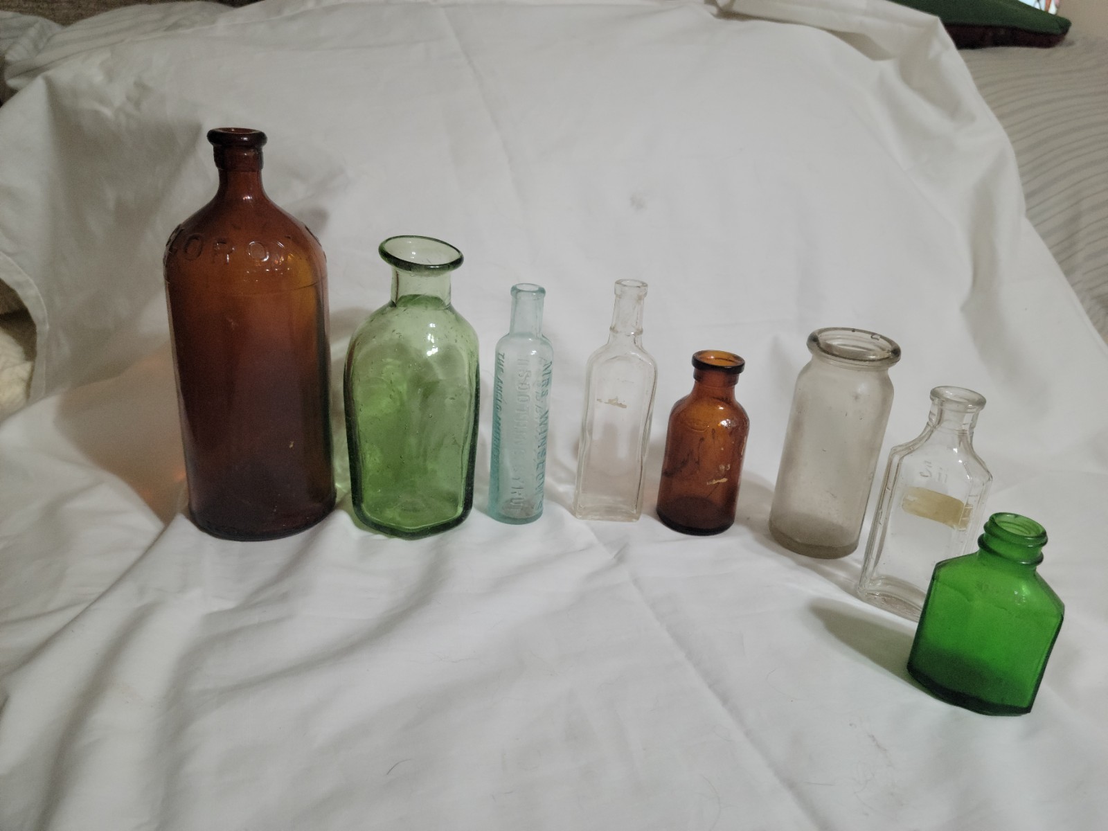 8 Vntg/Antq  Glass Bottles Green/Brown/Clear 3"-7 1/2"