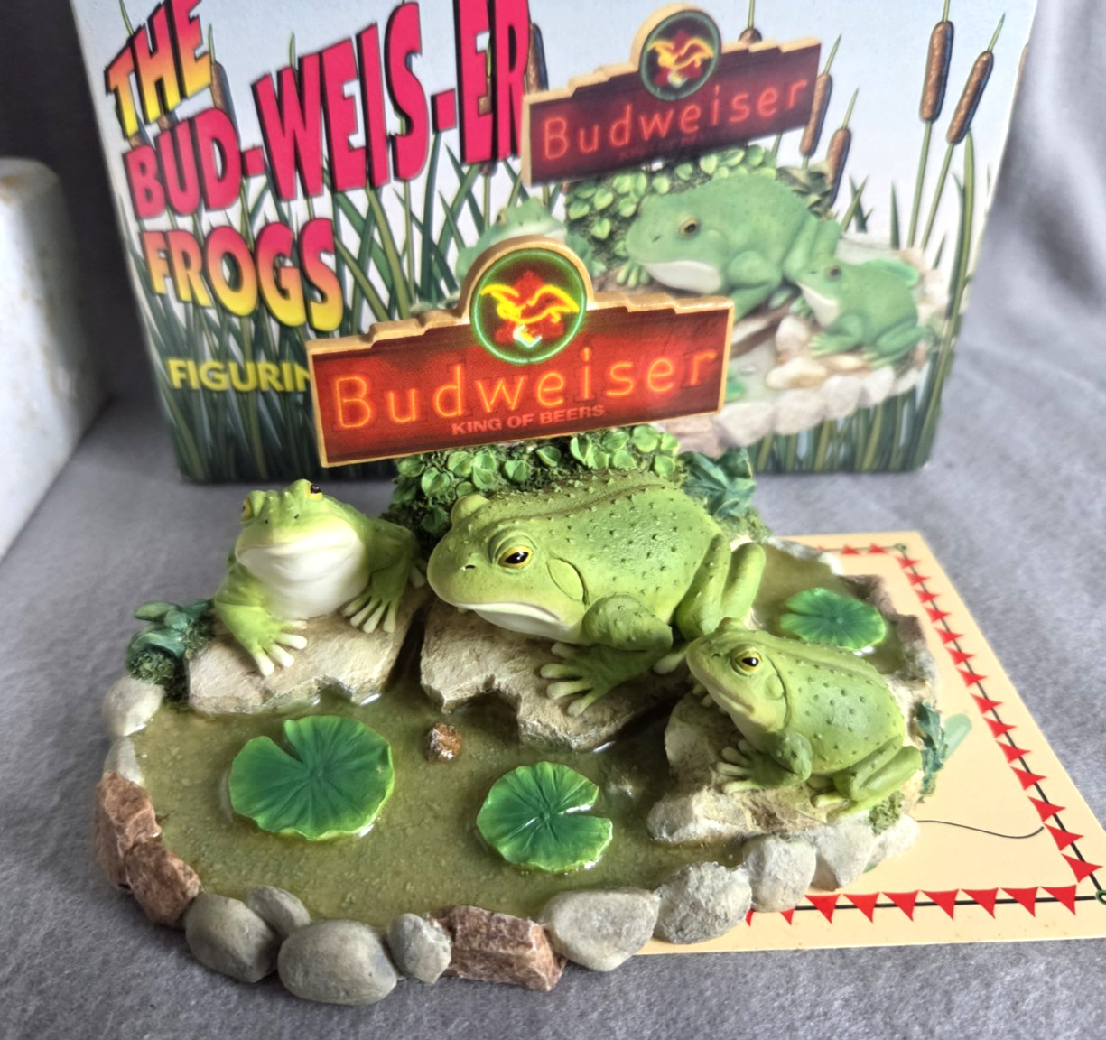 NEW NIB VTG 1995 FROGS BUDWEISER CHARACTER FIGURINE LIMITED EDITION NEW NIB VTG 1995 FROGS BUDWEISER CHARACTER FIGURINE LIMITED EDITION