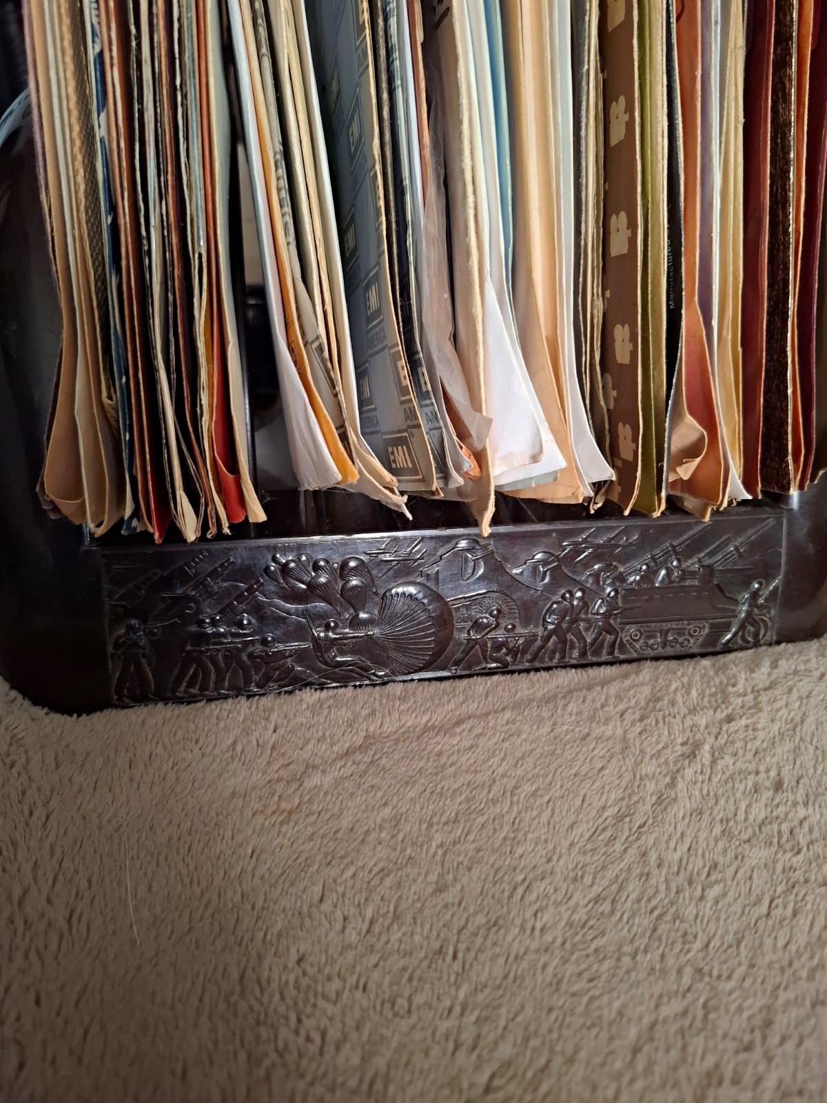 Vintage Bakelite 45 rpm Record Holder And 45s Vintage Bakelite 45 rpm Record Holder And 45s