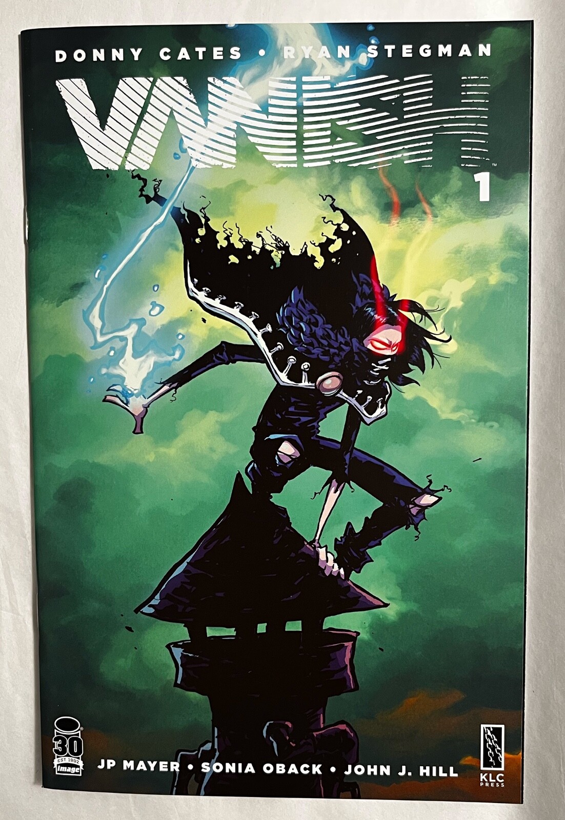 VANISH #1 SKOTTIE YOUNG KLC Press Exc Variant Cates Stegman NM RARE Image Comics VANISH #1 SKOTTIE YOUNG KLC Press Exc Variant Cates Stegman NM RARE Image Comics