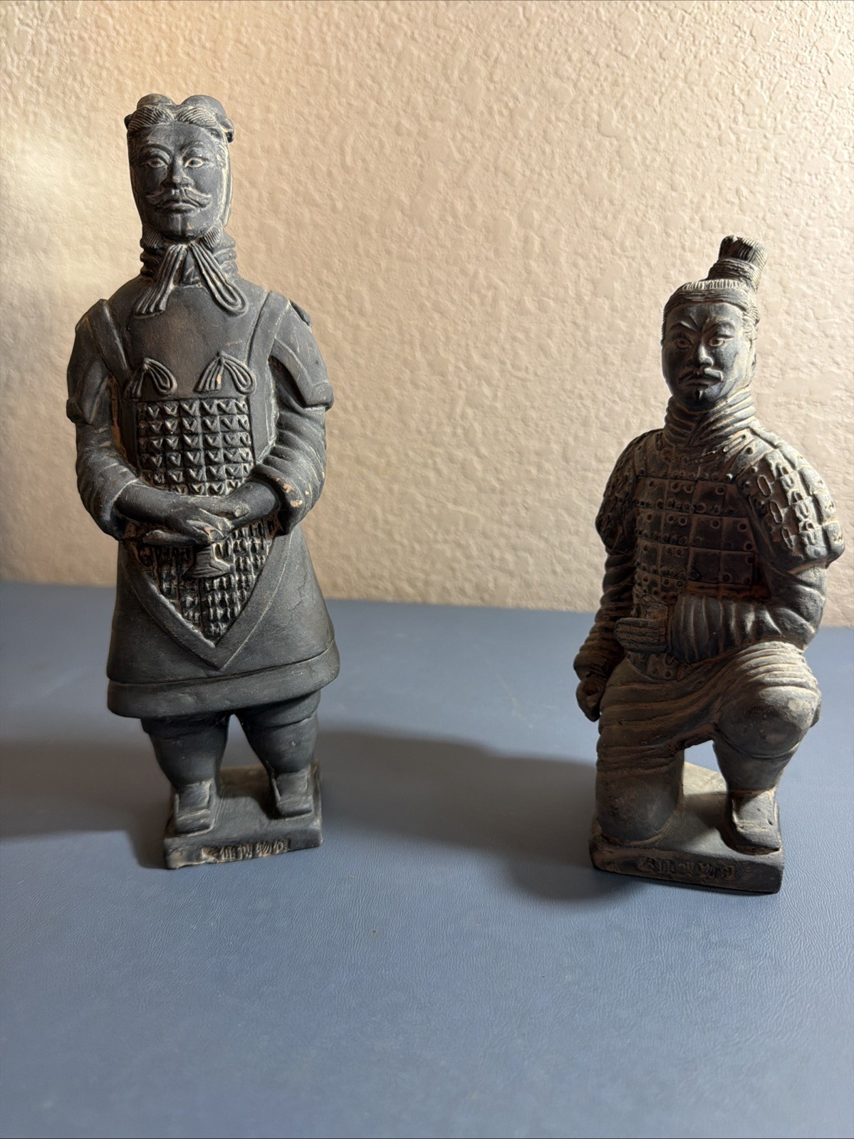 VTG Set of 2 Chinese Terracotta Pottery Qin Shi Huang Warrior Soldier Figurine VTG Set of 2 Chinese Terracotta Pottery Qin Shi Huang Warrior Soldier Figurine