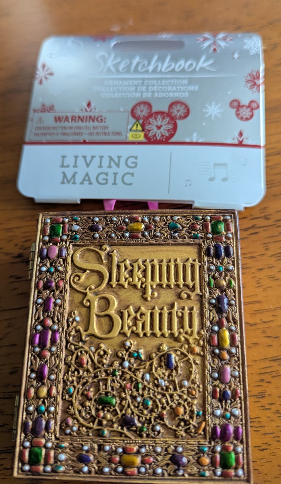 Very Rare Disney Sleeping Beauty Book Ornament Aurora Christmas Rare New Very Rare Disney Sleeping Beauty Book Ornament Aurora Christmas Rare New