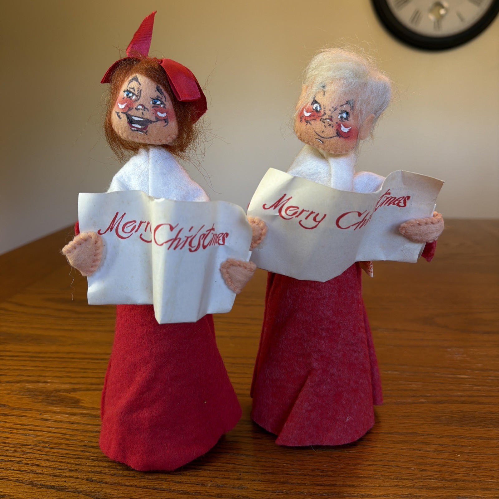 Vintage Annalee Choir Girls Pair 1969 1971 Carolers Deck the Halls 9” Christmas