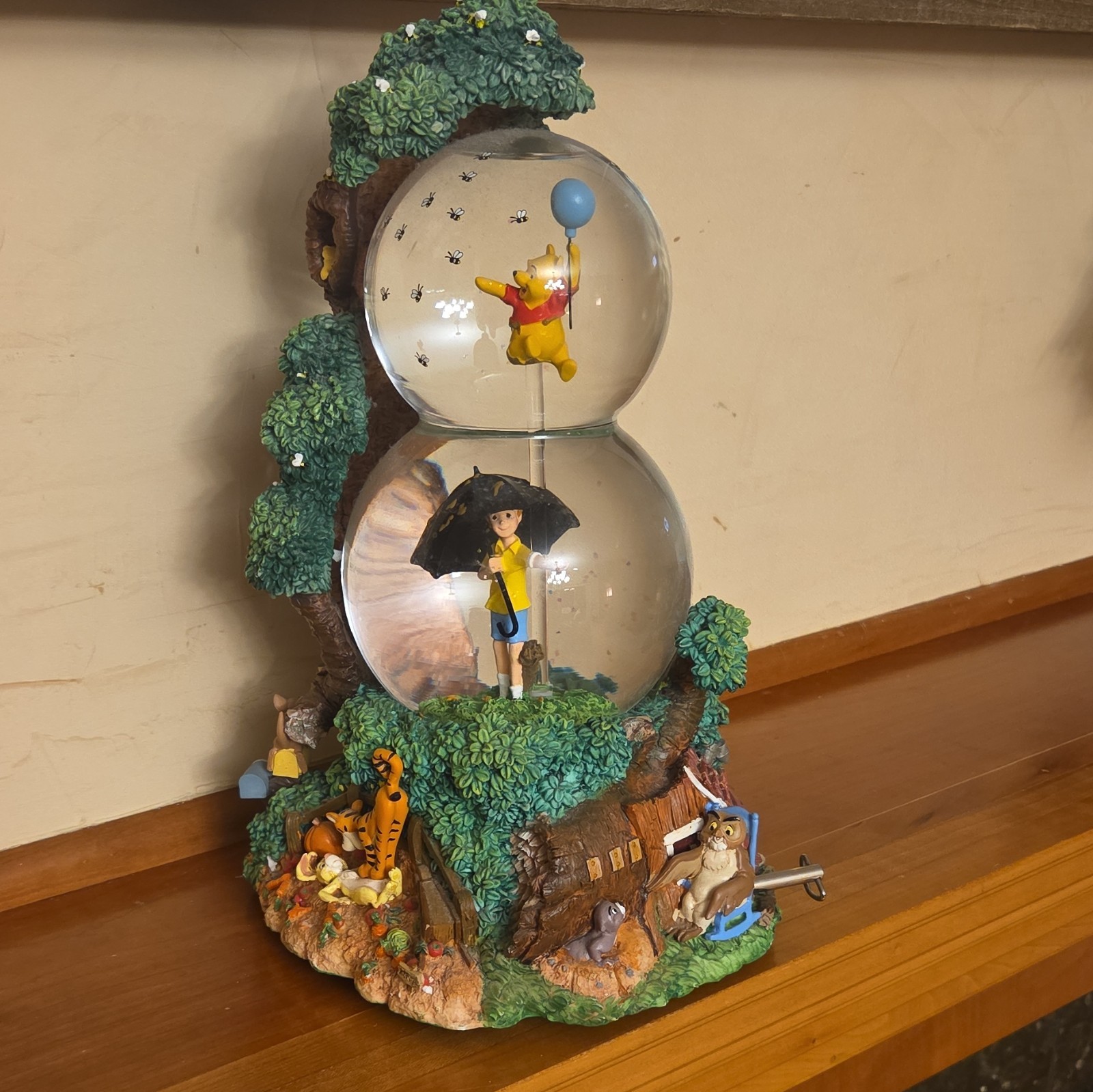 Rare Vtg Disney Winnie The Pooh Two Tier Double Snow Globe - Tested Works Rare Vtg Disney Winnie The Pooh Two Tier Double Snow Globe - Tested Works