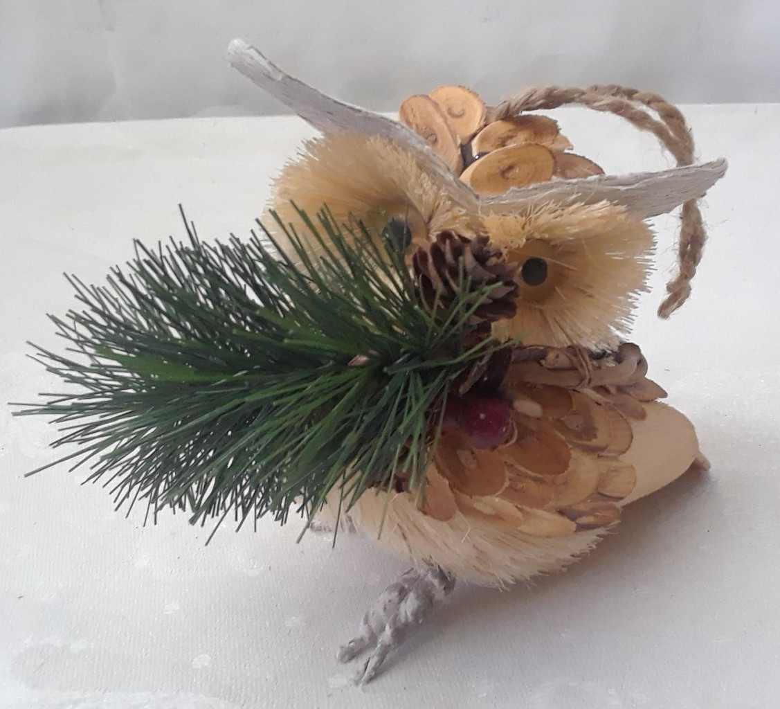Rustic Woodland-Style Hanging Owl Ornament Sisal Fiber Wood Pinecones
