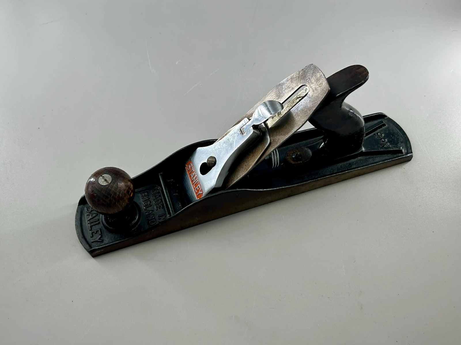 Vintage Stanley Bailey No. 5 Jack Plane Made in England c. 1970s , English Vintage Stanley Bailey No. 5 Jack Plane Made in England c. 1970s , English