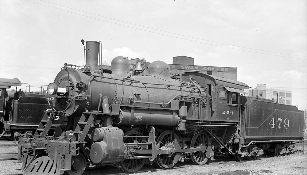 Missouri-Kansas-Texas 2-6-0 Locomotive No. 479 with Tender 1937 5 x 7 Photo Missouri-Kansas-Texas 2-6-0 Locomotive No. 479 with Tender 1937 5 x 7 Photo