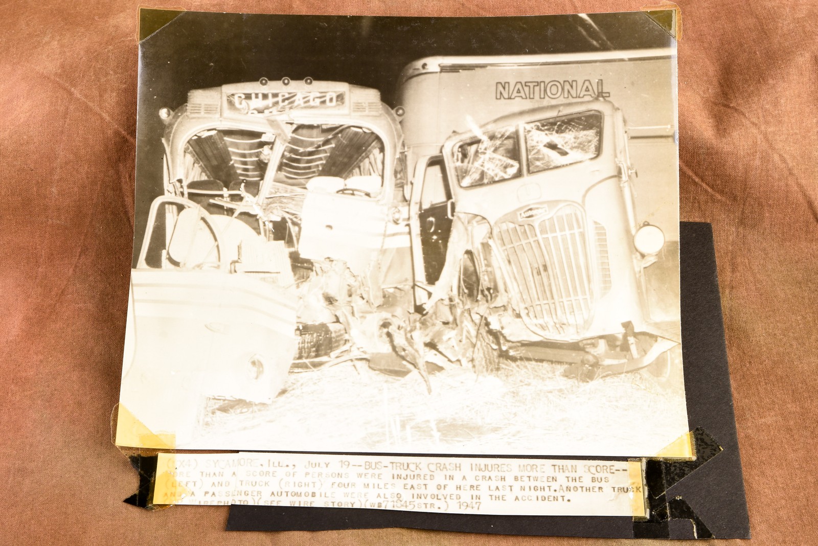 Sycamore IL Bus Truck Crash 20+ Injured 8¾x7¾ 1947 AP Wire Photo V39