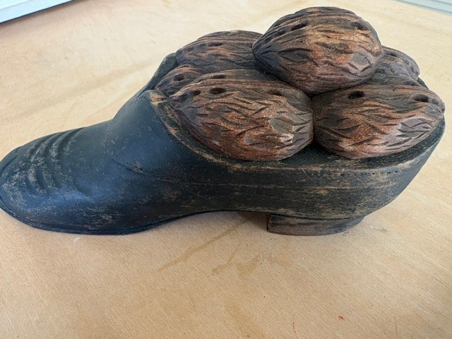 Antique Civil War Inkwell Shoe with Walnuts Patent Feb 4 1862 Novelty 7" Antique Civil War Inkwell Shoe with Walnuts Patent Feb 4 1862 Novelty 7"