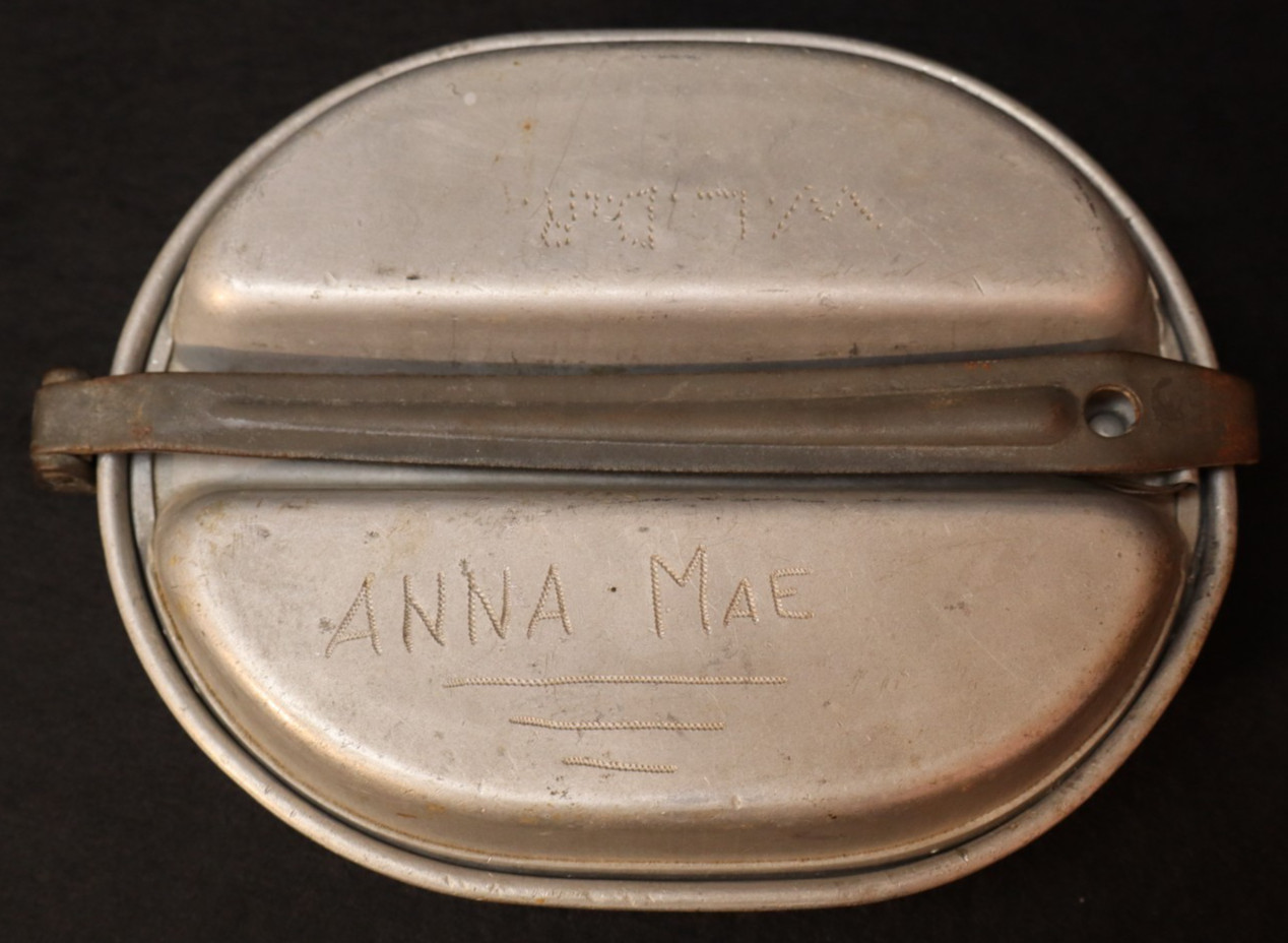 WWII US Army M1942 Meat Can "Mess Kit" MACO 1942 Trench Engraved AFRICA / ANZIO WWII US Army M1942 Meat Can "Mess Kit" MACO 1942 Trench Engraved AFRICA / ANZIO